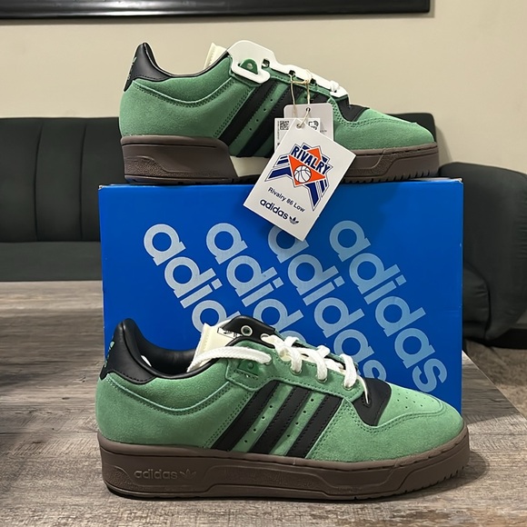 NWT Adidas Originals Rivalry 86 Low Men's Shoes - Green/Brown - ID8409 - Picture 2 of 15